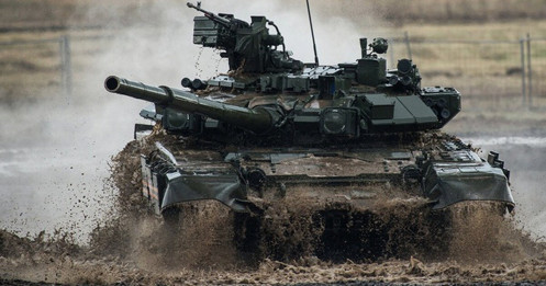Trung Quốc ồ ạt đưa quân tới biên giới, Ấn Độ điều siêu tăng T-90 ứng phó