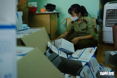 Đà Nẵng tạm giữ 21.000 khẩu trang y tế không hóa đơn chứng từ