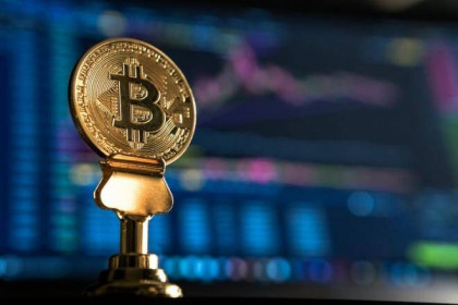 Giá Bitcoin hôm nay 30/7: Vụt tăng mạnh mẽ, vượt 11.000 USD
