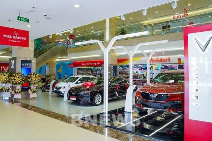 Doanh thu từ ô tô và điện thoại của Vingroup tăng 184,5%