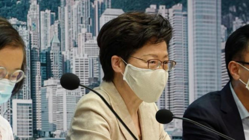 Hong Kong hoãn bầu cử vì COVID-19