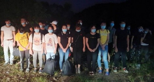 Bắt giữ 29 người Việt nhập cảnh trái phép qua khu vực biên giới thuộc TP Móng Cái