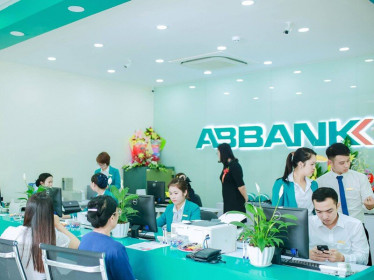 ABBank báo lợi nhuận quý 2 lao dốc 71%, nợ xấu tăng lên 2,73%