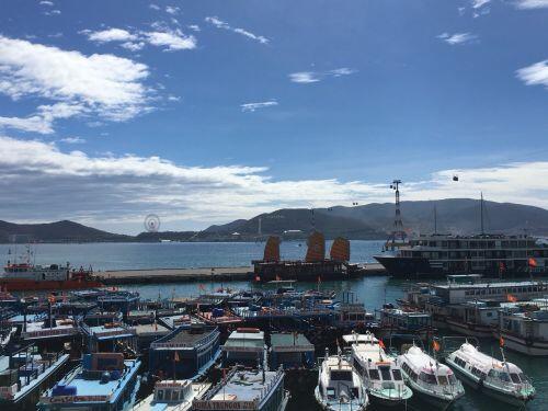 Dịch Covid-19: Hàng trăm tàu du lịch ở Nha Trang nằm bờ