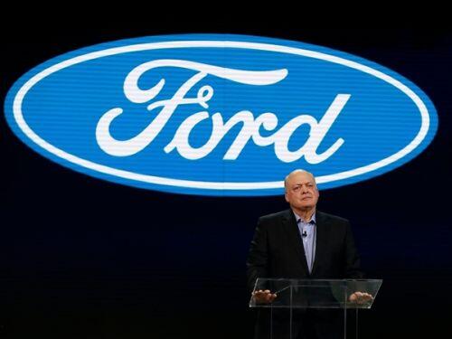 Tại sao Ford lại “thay tướng”?