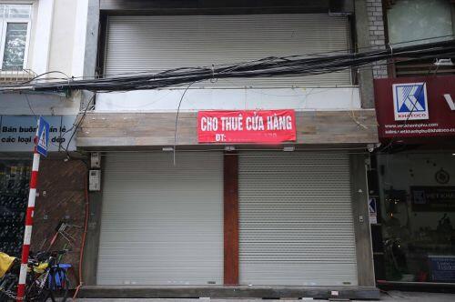 Covid-19 lan nhanh tại Việt Nam, hàng loạt cửa hàng trả mặt bằng, ráo riết tìm người thuê