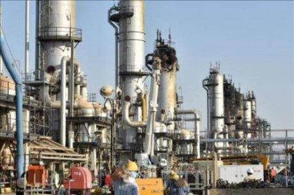 Giá dầu lao dốc, lợi nhuận của Saudi Aramco giảm 73%