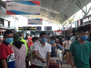 Từ ngày mai, hơn 1.400 khách mắc kẹt ở Đà Nẵng được trở về nhà