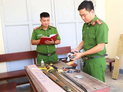 Triệt phá đường dây lô đê hàng tỷ đồng ở Hà Tĩnh