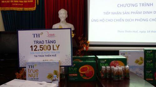 Tập đoàn TH trao tặng 12.500 sản phẩm dinh dưỡng cho ngành y tế TT-Huế