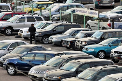 Đại dịch ở Mỹ dẫn đến bùng nổ nhu cầu mua ô tô đã qua sử dụng