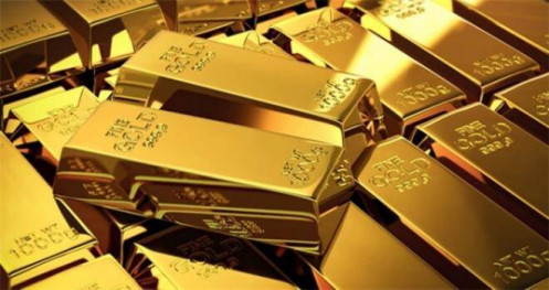 Giá vàng hôm nay 20/8: Nhà đầu tư chốt lời, vàng lao dốc không phanh