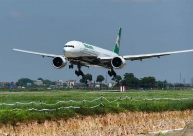 Đề nghị tạm dừng các dự án khu vực sân bay Nội Bài