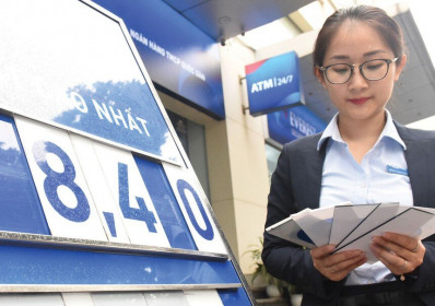 Mặt bằng lãi suất ngày càng phân hóa