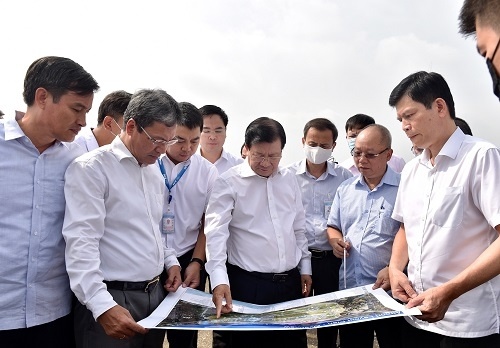 Khẩn trương hoàn thiện phương án quy hoạch tổng thể sân bay Nội Bài