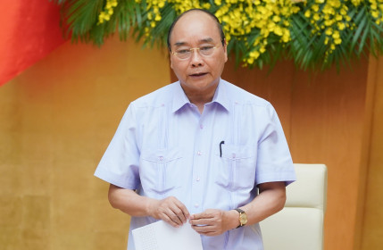 Thủ tướng Nguyễn Xuân Phúc báo động 8 bộ, 25 tỉnh về dịch vụ công trực tuyến mức 4