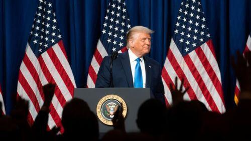 Bầu cử Mỹ: Tổng thống Trump chuẩn bị chấp nhận đề cử của đảng Cộng hòa