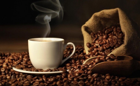 Giá cà phê hôm nay 29/8: Bật tăng mạnh, sắp cán mốc 34.000 đồng/kg