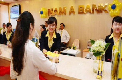 Nam Á Bank: Lợi nhuận đi lùi, nợ xấu tăng vọt