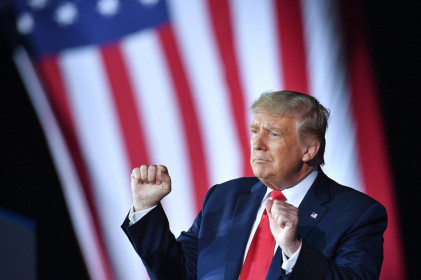 Tổng thống Trump ‘không muốn nhảy chồm chồm, gào thét chết! chết!’ về Covid-19