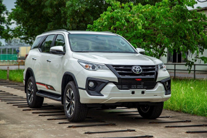 Toyota Việt Nam triệu hồi Fortuner vì lỗi hệ thống phanh