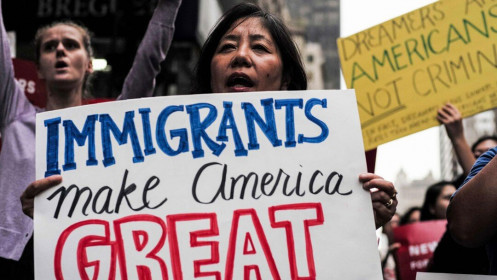 Khác biệt lập trường về nhập cư giữa Trump - Biden