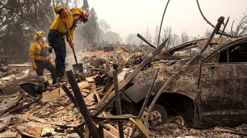 Ông Trump sẽ đích thân đến kiểm tra tình hình cháy rừng ở California
