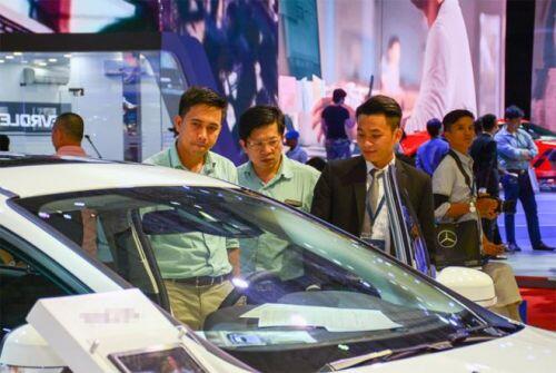 Ngân hàng ứ tiền, nghìn tỷ đồng chào mời vay mua nhà mua xe