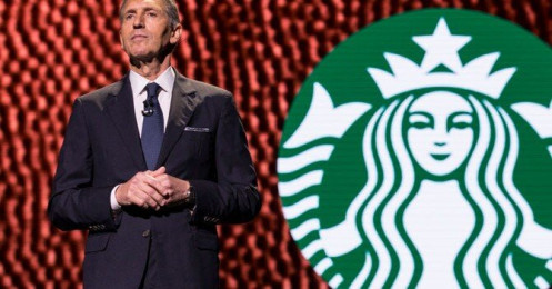 Cựu CEO Starbuck: “Không chỉ khách hàng, nhân viên cũng là thượng đế”