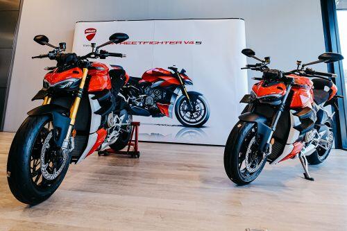 Ducati Streetfighter V4 và V4S khởi điểm từ 650 triệu đồng