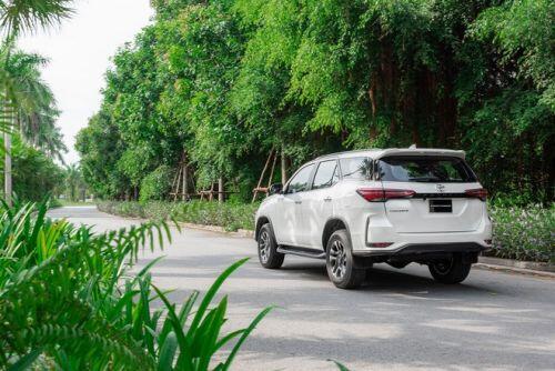 Toyota Fortuner 2021   giá giảm, thêm option