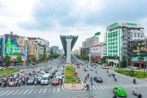 Vì sao nhà siêu mỏng siêu méo “đua nhau mọc" trên đường nghìn tỷ ở Hà Nội?