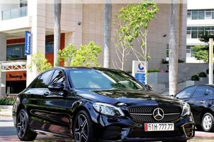 Trúng biển ngũ quý 7, Mercedes C300 tăng gấp 3 lần giá gốc, rao giá 5,5 tỷ