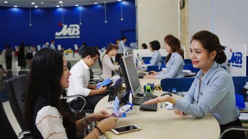Cổ phiếu MBB bất ngờ "dậy sóng"