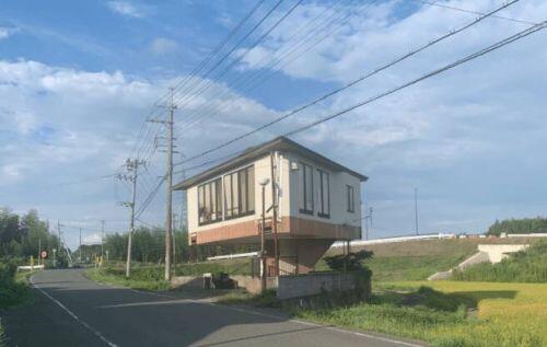 Thực hư ngôi nhà hình nấm siêu dị, nổi đình nổi đám trên mạng xã hội