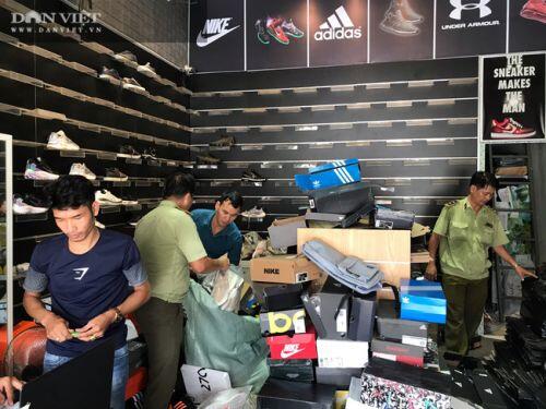 Bình Dương: Phát hiện, tịch thu hàng ngàn đôi giày nhái hàng hiệu Adidas, Nike, Gucci…
