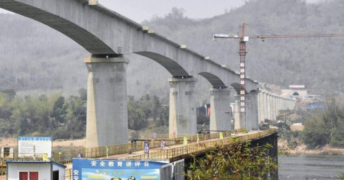 Tuyến đường sắt 6 tỷ USD Trung Quốc - Lào: Lối thoát nghèo hay bẫy nợ?