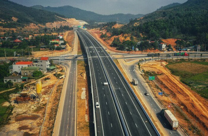 Điểm danh 3 dự án cao tốc Bắc - Nam khởi công vào ngày mai