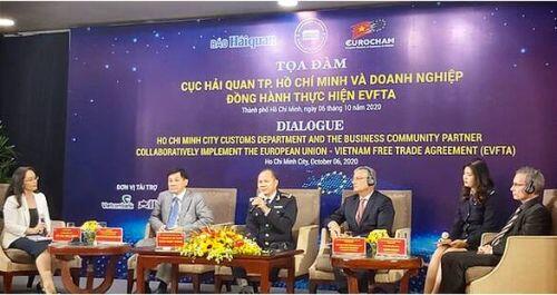 Nhờ EVFTA, người Việt sẽ không phải bay sang các nước mua sắm hàng hiệu