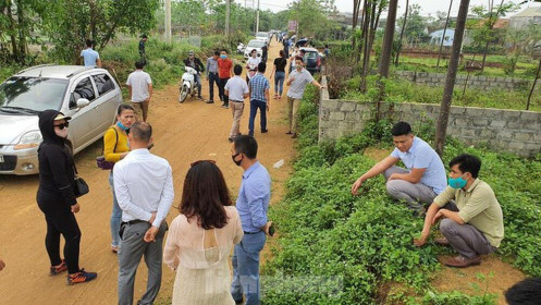 Nghịch lý, giá đất trong làng xóm ở Hà Nội bị đẩy lên cao ngất