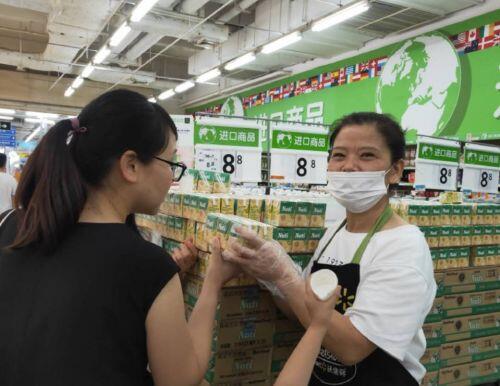 Thương hiệu sữa đầu tiên của Việt Nam có mặt trên kệ hàng của Walmart