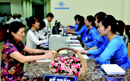 Chào sàn với mức giá phi thực tế, cổ phiếu Saigonbank lập tức… bốc hơi gần 40%