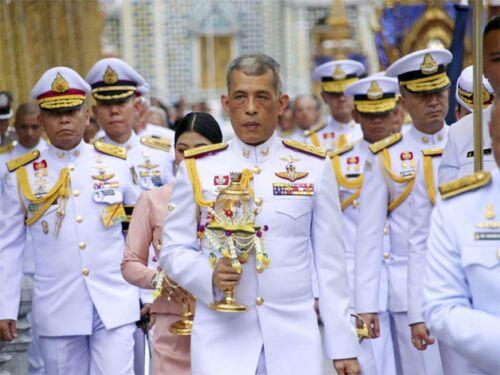 Khối tài sản 40 tỷ USD gây tranh cãi của Hoàng gia Thái