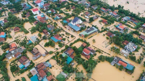 Đề xuất cấp 6.000 tấn gạo, 29 tỷ đồng hỗ trợ 4 tỉnh bị lũ lụt