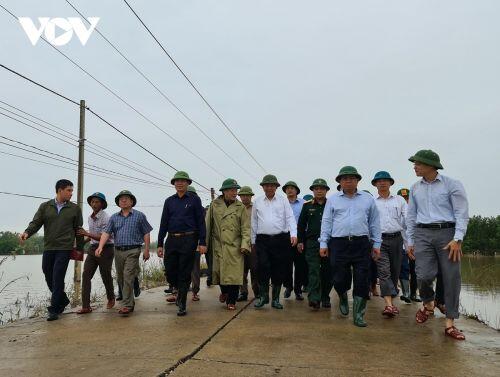 Phó Thủ tướng Thường trực Trương Hòa Bình: Không để ai bị đói rét trong và sau mưa lũ
