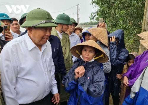 Phó Thủ tướng Thường trực Trương Hòa Bình: Không để ai bị đói rét trong và sau mưa lũ
