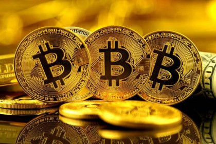 Giá Bitcoin hôm nay 23/10: Bitcoin tăng kỷ lục, vượt 13.000 USD