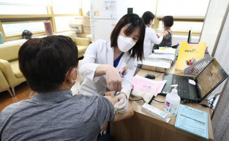 Hàn Quốc: Rúng động vụ hàng chục người tử vong sau khi tiêm phòng cúm