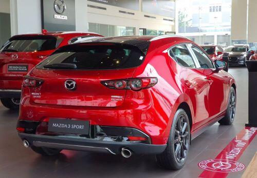 Mazda3 phiên bản giới hạn có giá 869 triệu đồng