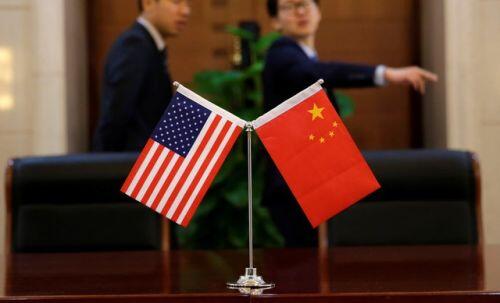 Lí do gì khiến Trung Quốc bất ngờ “xả hàng” nợ Mỹ?